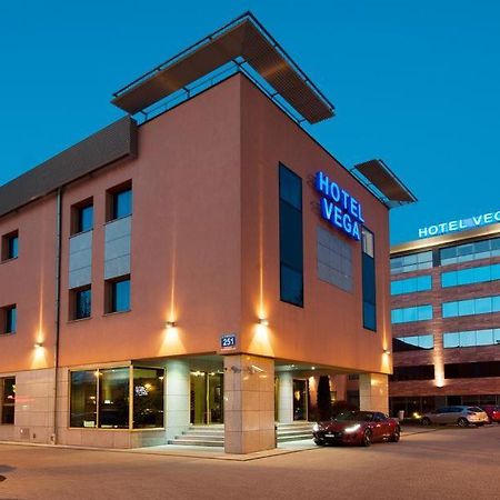 Business Hotel Vega 브로츠와프 외부 사진