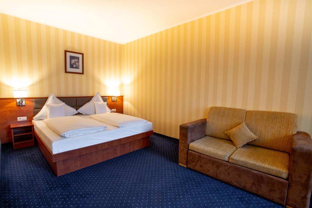 Business Hotel Vega 브로츠와프 외부 사진