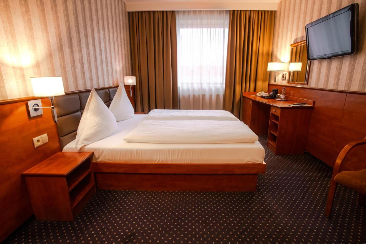 Business Hotel Vega 브로츠와프 외부 사진