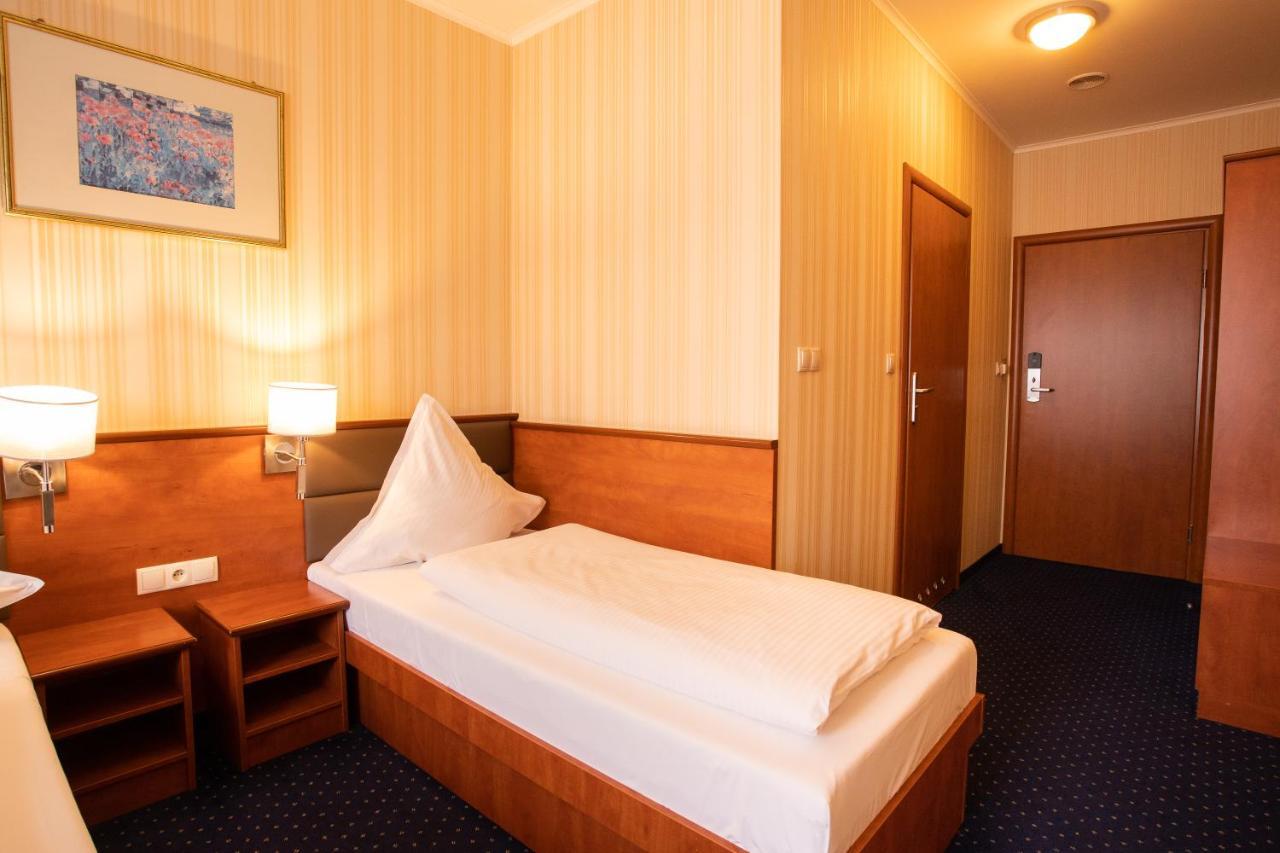 Business Hotel Vega 브로츠와프 외부 사진