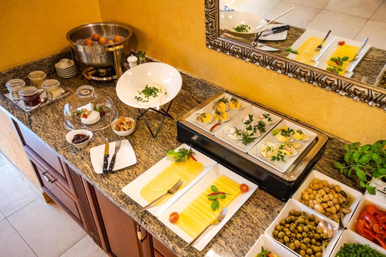 Business Hotel Vega 브로츠와프 외부 사진