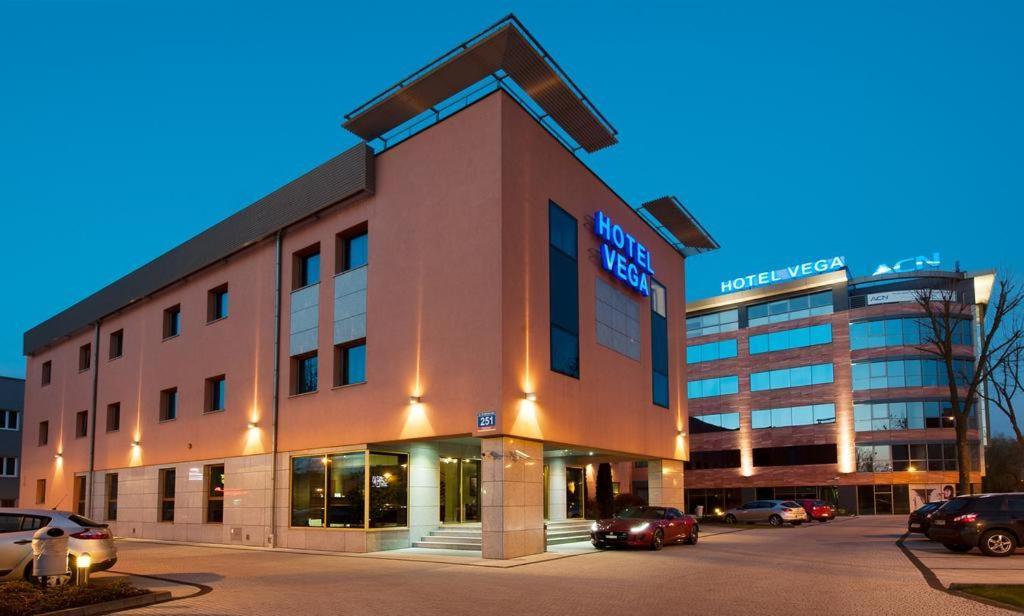 Business Hotel Vega 브로츠와프 외부 사진