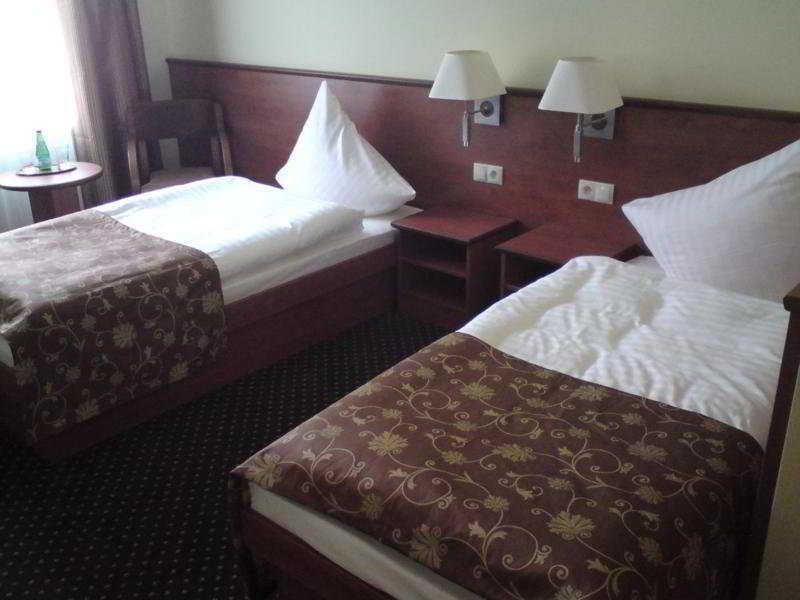 Business Hotel Vega 브로츠와프 외부 사진